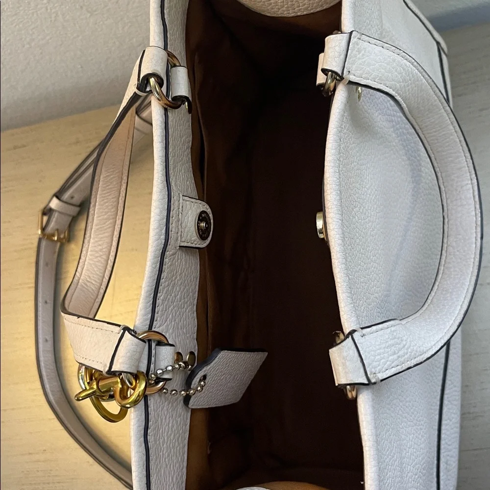 Coach Dempsey Carryall Bag - Picture 6 of 9